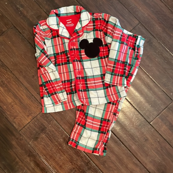 Disney Family Christmas Pjs - Picture 5 of 6